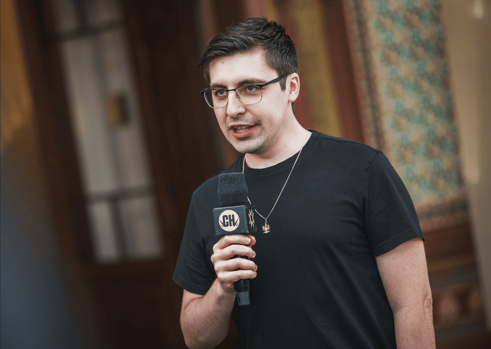 How to get Shroud's crosshair in VALORANT